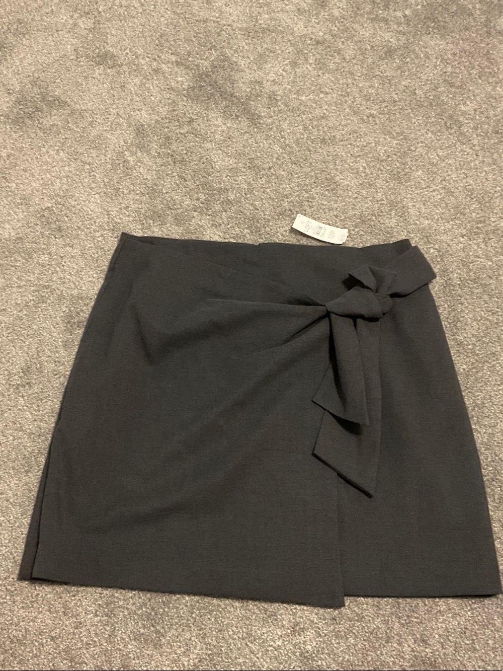 Grey Wrap-Style Women's Skirt with Tie Waist